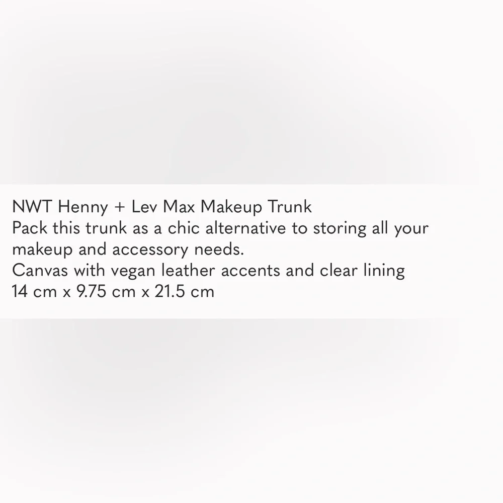 NWT Henny and lev cosmetic trunk dust bag